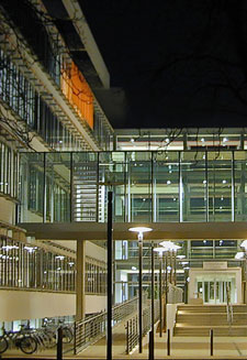 Lehrgebäude der Medizinischen Fakultät, Ernst-Grube-Strae 40. (Foto: UKH)